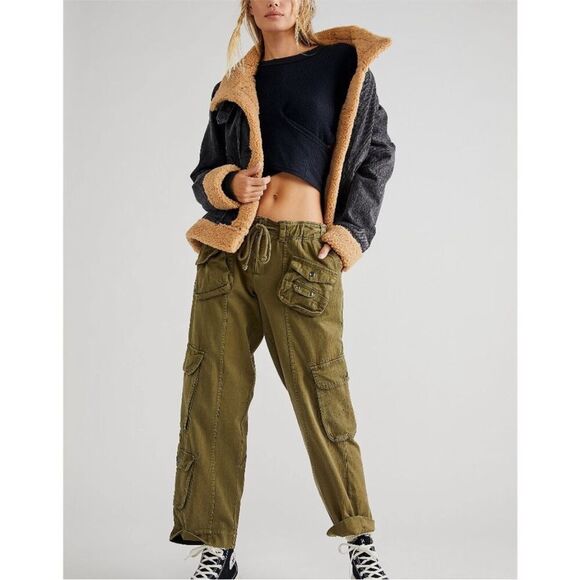 Free People Cargo Jeans NWOT size large - Picture 1 of 5